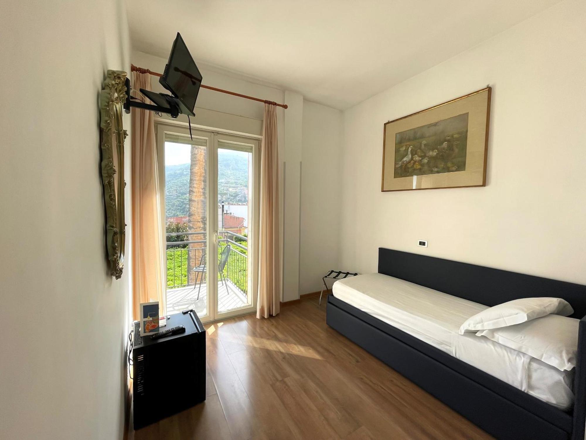 Aequa Hotel Vico Equense Szoba fotó